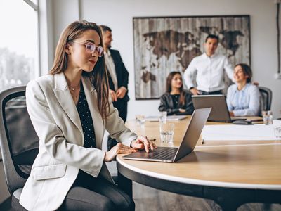 Revolutionize HR with SMS API: 6 Essential Use Cases