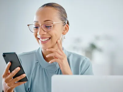 Atlas Communications Blog - SMS vs Push Notifications Enhance your Customer Engagement