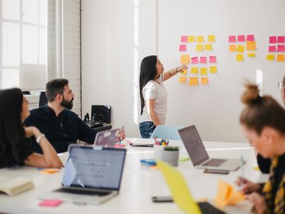 branstorming dans agence communication