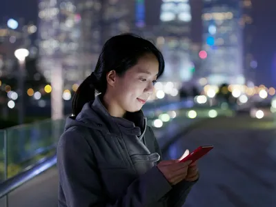 SMS vs MMS: Understanding the Key Differences and Benefits