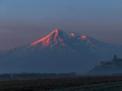 Mont Ararat au couchÃÂ© de soleil