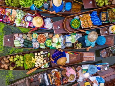 MarchÃÂ© flottant en ThaÃÂ¯lande
