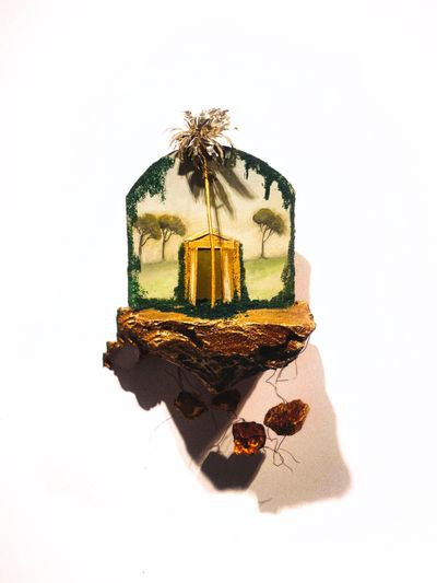 Houda Terjuman – Whispers home