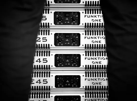 GoÃÂ»tez ÃÂlectronique Ã¢ÂÂ festival sonorisÃÂ© par Combeuil Audio