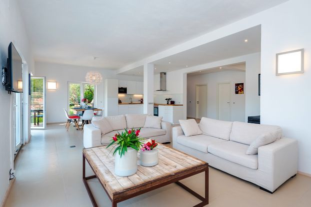 Spacious Living Area