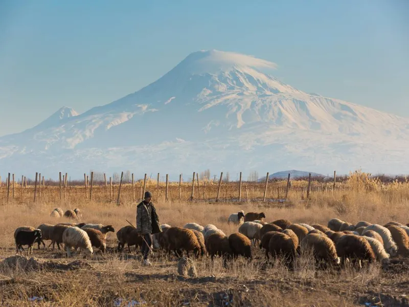 L’ARMENIE INSOLITE – DÃÂ©part de Province